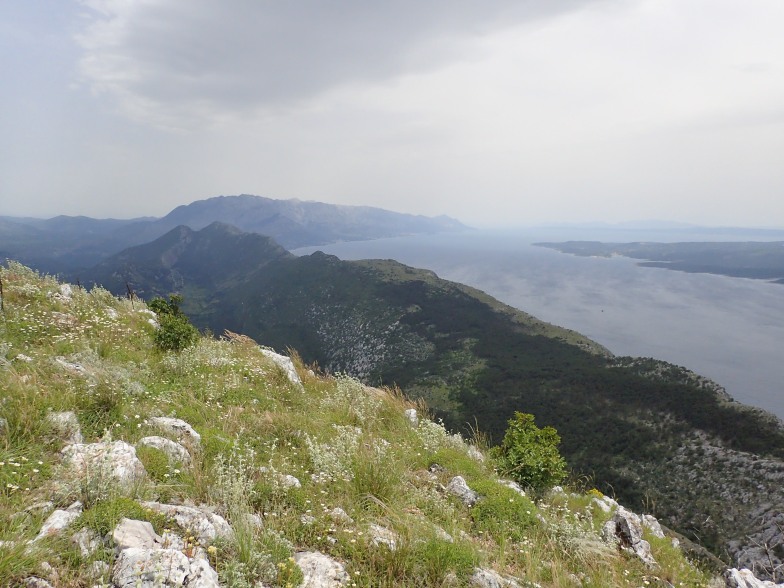 Foto: Manfred Karl / Wandertour / Vrh Kula (863 m) – Panoramaberg über Omis / 24.05.2025 16:41:33