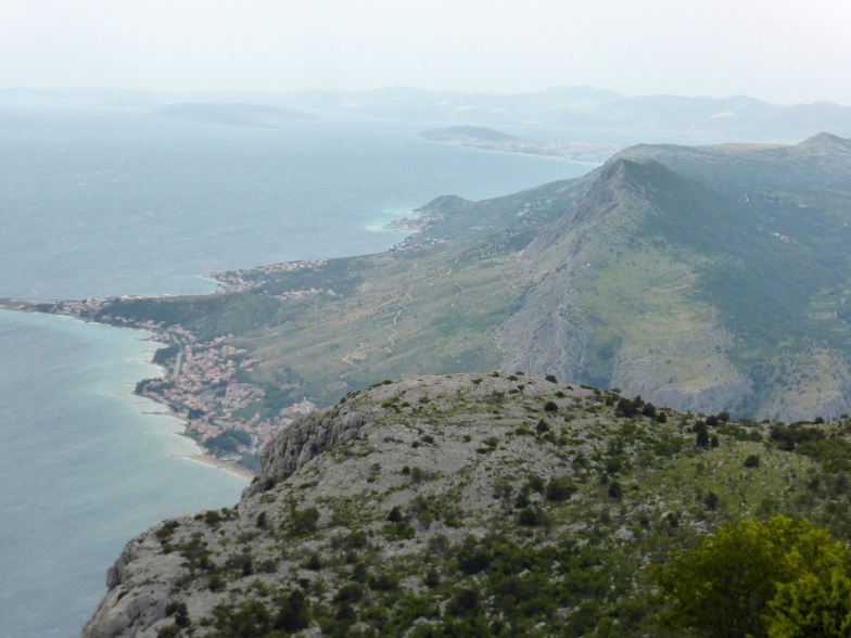 Foto: Manfred Karl / Wandertour / Vrh Kula (863 m) – Panoramaberg über Omis / 24.05.2025 16:39:33