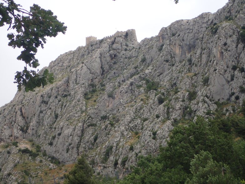 Foto: Manfred Karl / Wandertour / Vrh Kula (863 m) – Panoramaberg über Omis / Castel fortica / 08.05.2025 21:06:56