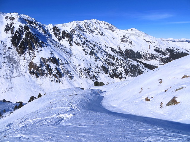 Foto: Andreas Koller / Skitour / Über die Viertelalmen zum Marchkopf (2499m) / 17.05.2025 19:20:14