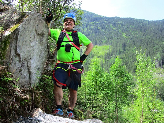 Foto: Andreas Koller / Klettersteigtour / Blausee Klettersteig (1015m) / Einstieg / 19.05.2025 23:12:49