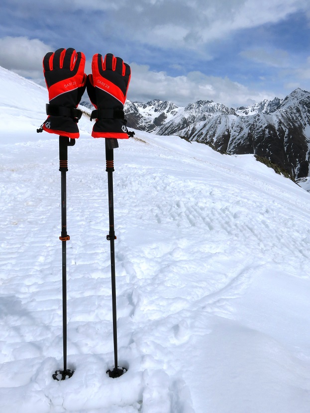 Foto: Andreas Koller / Skitour / Frühjahrstour Tscheyegg (2667m) / 29.05.2025 01:00:49