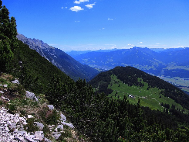 Foto: Andreas Koller / Klettersteigtour / Felix Kuen Klettersteig auf den Hundskof (2243m) / 04.06.2025 01:17:19