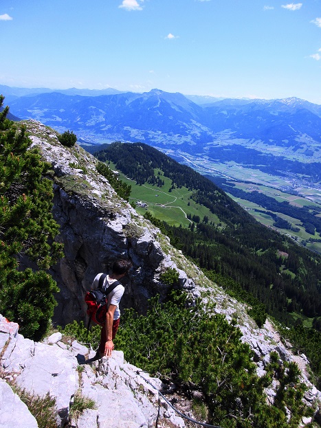 Foto: Andreas Koller / Klettersteigtour / Felix Kuen Klettersteig auf den Hundskof (2243m) / 04.06.2025 01:16:28