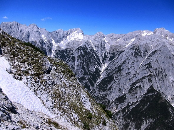 Foto: Andreas Koller / Klettersteigtour / Felix Kuen Klettersteig auf den Hundskof (2243m) / 04.06.2025 01:14:33