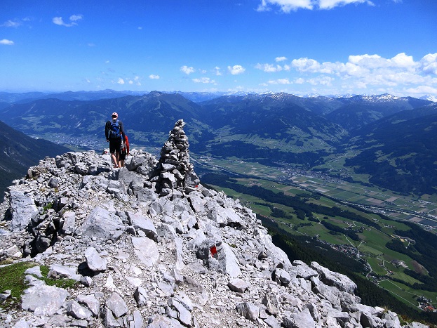 Foto: Andreas Koller / Klettersteigtour / Felix Kuen Klettersteig auf den Hundskof (2243m) / 04.06.2025 01:09:42