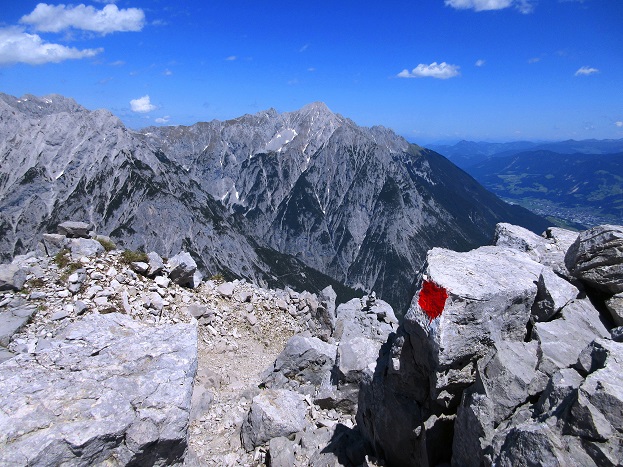 Foto: Andreas Koller / Klettersteigtour / Felix Kuen Klettersteig auf den Hundskof (2243m) / 04.06.2025 01:09:07