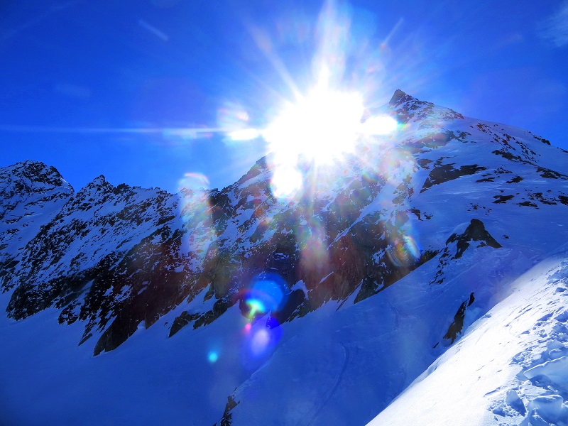Foto: Andreas Koller / Skitour / Tour in die Daunscharte (3159m) / Abstieg vom Daunschartenkopf / 13.06.2025 01:01:59