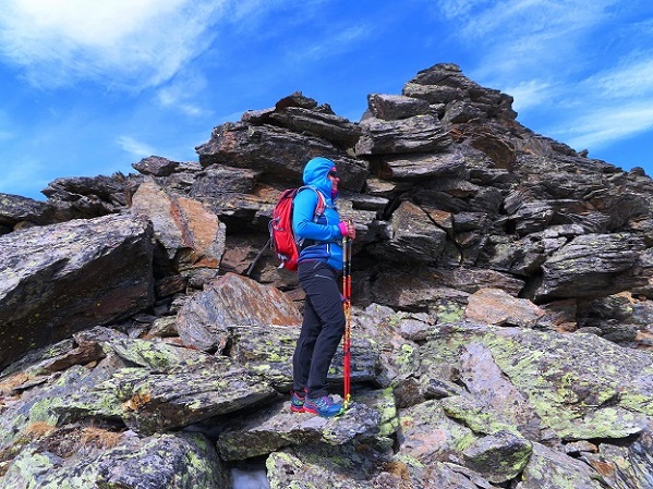 Foto: Andreas Koller / Wandertour / Kammtour zum Schwarzen Knott (2811m) / Abstieg vom Schwarzen Knott / 15.06.2025 16:41:52