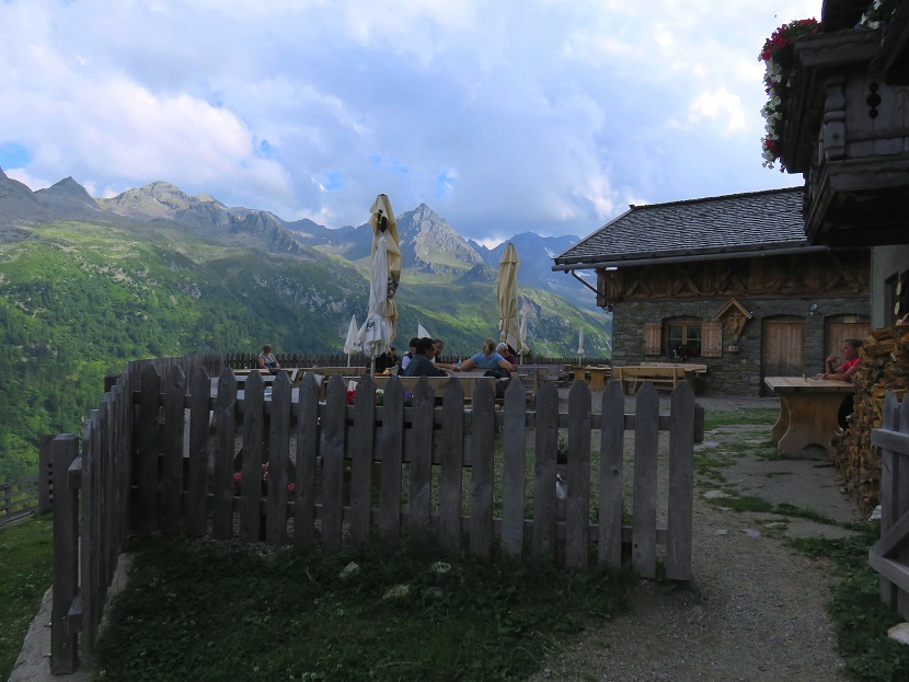 Foto: Andreas Koller / Wandertour / Königskogel (3050m) / Zurück bei der Oberglanegg Alm / 22.06.2025 23:54:53