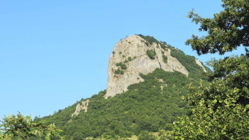 Foto: Manfred Karl / Wandertour / Auf den Zir (850 m) – Inselberg im Licko Polje / 30.07.2025 09:51:10