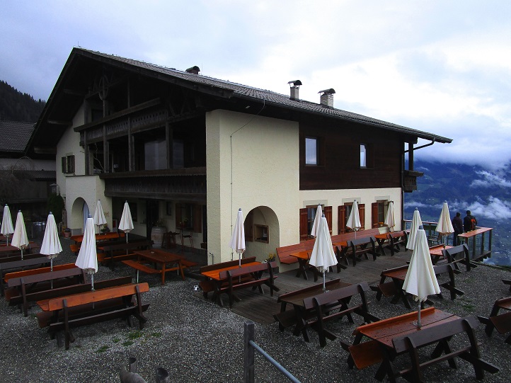 Foto: Andreas Koller / Klettersteigtour / Vellauer Felsenweg (1362m) / Ankunft Berggasthof Hochmuth / 03.09.2025 02:01:41
