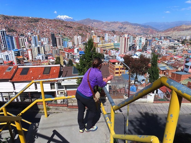 Foto: Andreas Koller / Wandertour / Mirador Killi Killi in La Paz (3732m) / Steile Treppen / 09.10.2025 01:10:36