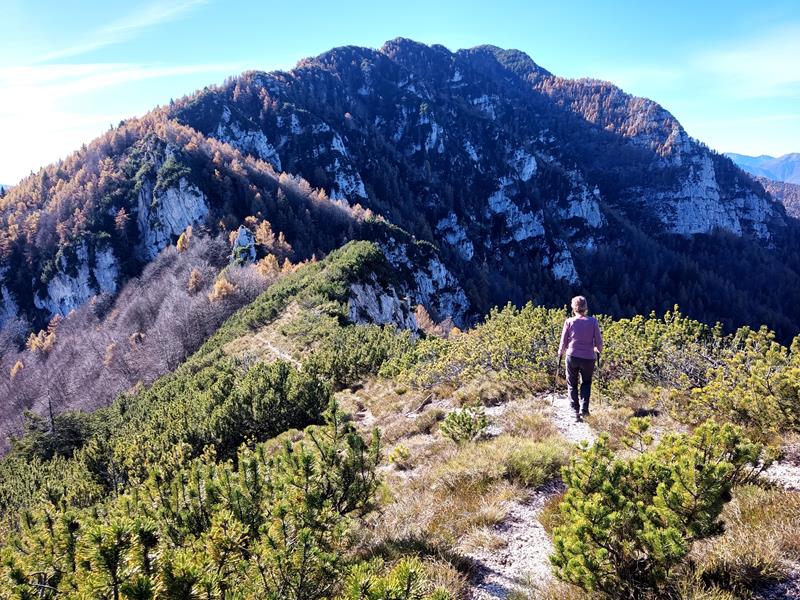 Foto: Wolfgang Lauschensky / Wandertour / Cima Palon 1915m Überschreitung / Gipfelrücken der Cima Alta/Palon / 17.11.2025 16:09:42