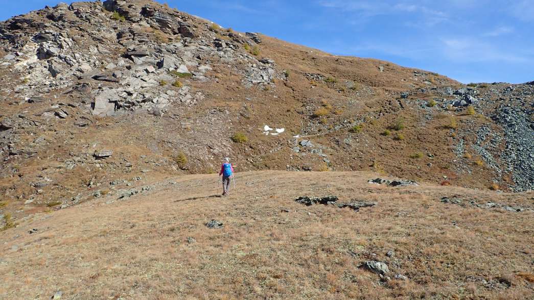 Foto: Manfred Karl / Wandertour / Weisse Wand (2342 m) – Rundwanderung vom Rieger Kaser / Noch ein kurzer Gegenanstieg über den sichtbaren Steig, dann geht es rechts hinunter / 24.06.2026 12:51:35