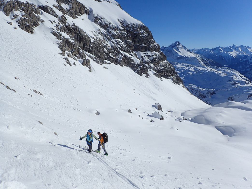 Foto: Manfred Karl / Skitour / Widderstein Ostgratscharte (2345 m) – Geißhorn (2366 m) / 23.06.2026 11:27:33