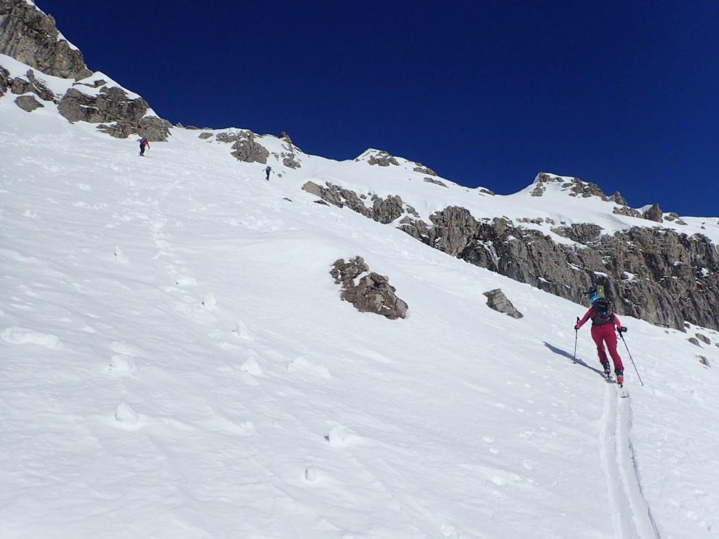 Foto: Manfred Karl / Skitour / Widderstein Ostgratscharte (2345 m) – Geißhorn (2366 m) / Schartenanstieg / 23.06.2026 11:24:48