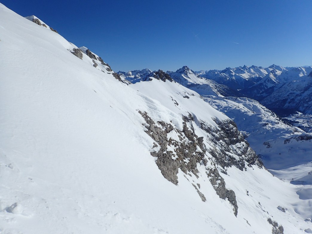 Foto: Manfred Karl / Skitour / Widderstein Ostgratscharte (2345 m) – Geißhorn (2366 m) / 23.06.2026 11:23:42