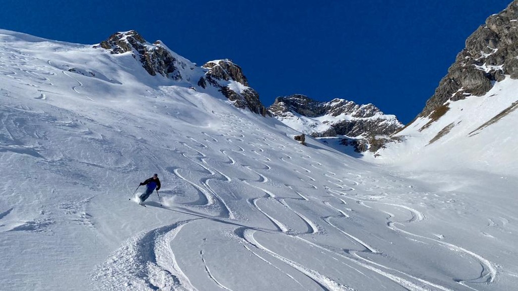 Foto: Manfred Karl / Skitour / Widderstein Ostgratscharte (2345 m) – Geißhorn (2366 m) / 23.06.2026 11:19:25