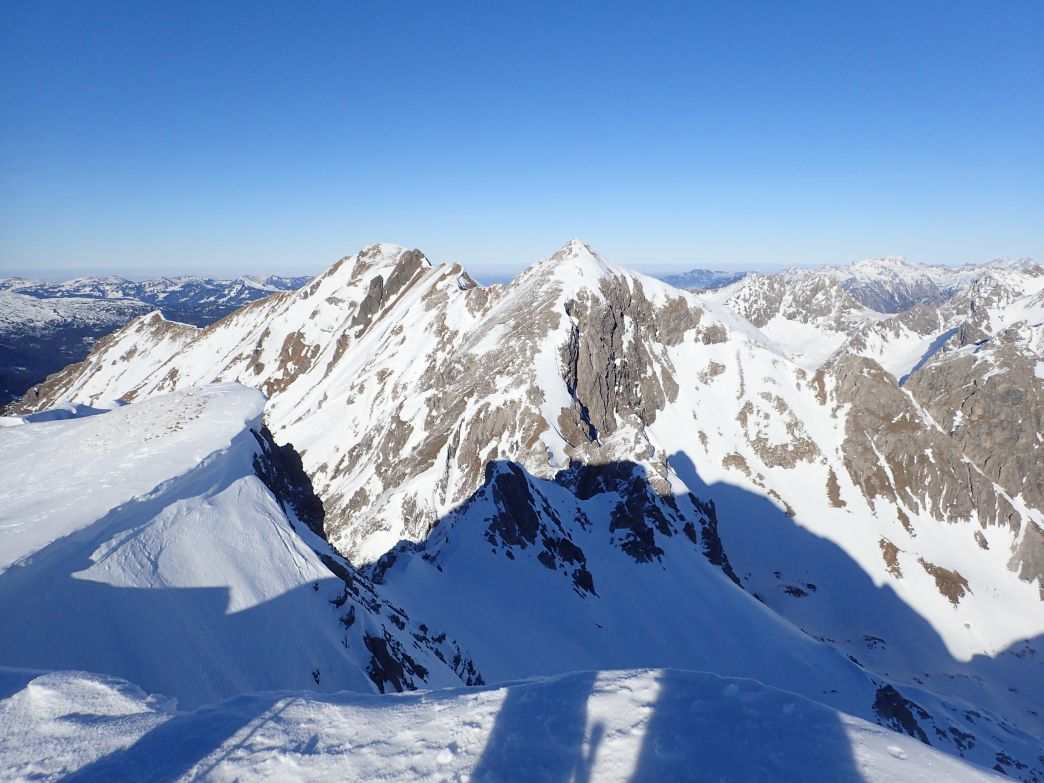 Foto: Manfred Karl / Skitour / Widderstein Ostgratscharte (2345 m) – Geißhorn (2366 m) / 23.06.2026 11:13:35
