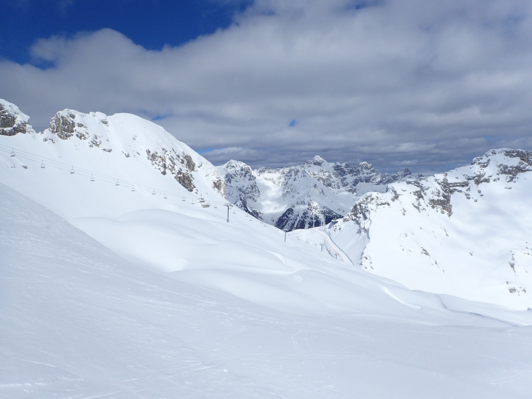 Foto: Manfred Karl / Skitour / Prestreljenik Fenster (2391 m) – Sella Ursic (2280 m) / 23.06.2026 12:21:51
