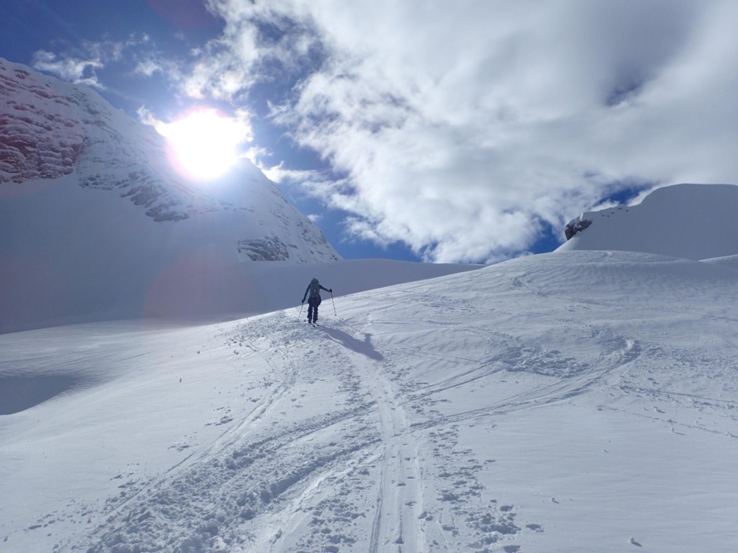 Foto: Manfred Karl / Skitour / Prestreljenik Fenster (2391 m) – Sella Ursic (2280 m) / 23.06.2026 11:41:03