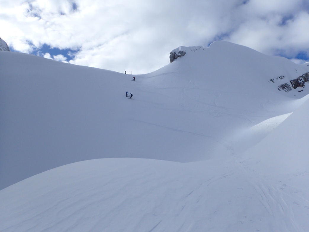 Foto: Manfred Karl / Skitour / Prestreljenik Fenster (2391 m) – Sella Ursic (2280 m) / Sella Ursic / 23.06.2026 11:40:50
