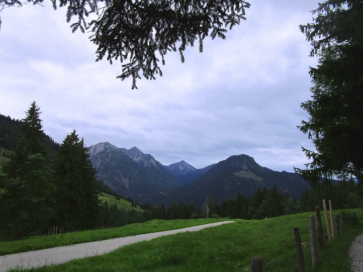 Foto: Andreas Koller / Klettersteigtour / Ostrachtaler Klettersteig (1228m) / 17.06.2026 01:36:30