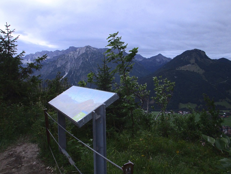 Foto: Andreas Koller / Klettersteigtour / Ostrachtaler Klettersteig (1228m) / 17.06.2026 01:29:01