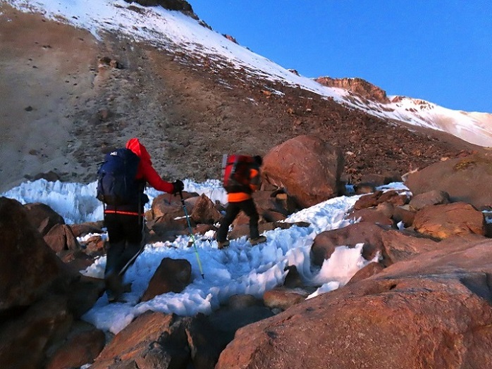 Foto: Andreas Koller / Wandertour / Cerro Acotango (6052m) / 11.07.2026 02:10:36