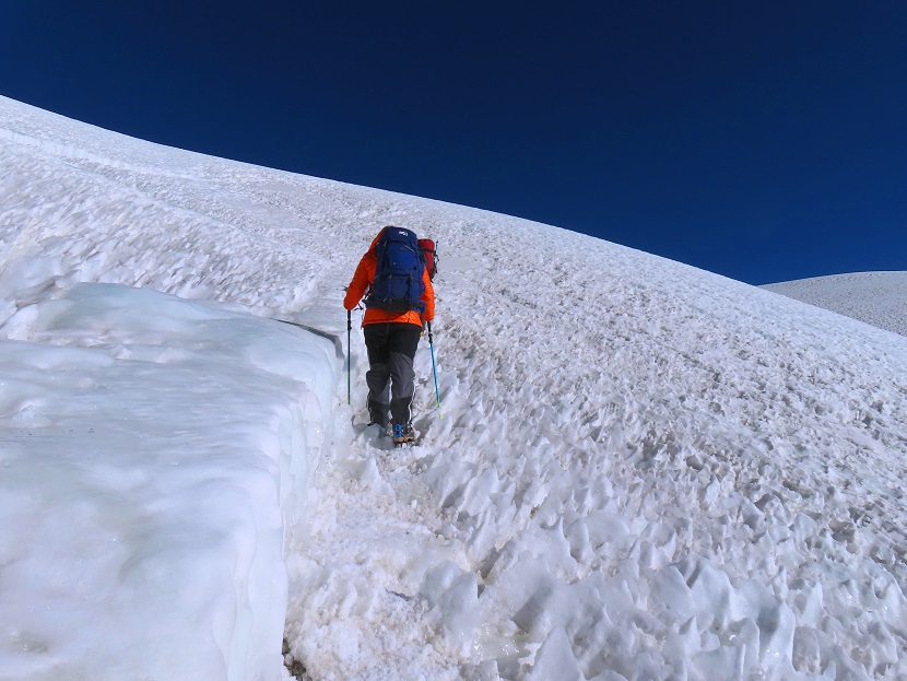 Foto: Andreas Koller / Wandertour / Cerro Acotango (6052m) / 11.07.2026 02:09:21