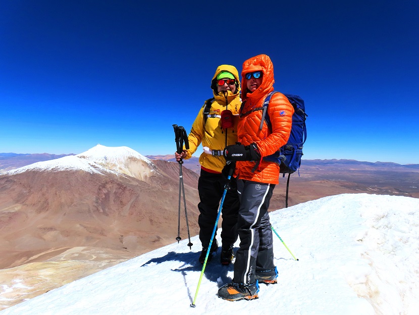 Foto: Andreas Koller / Wandertour / Cerro Acotango (6052m) / 11.07.2026 02:06:43