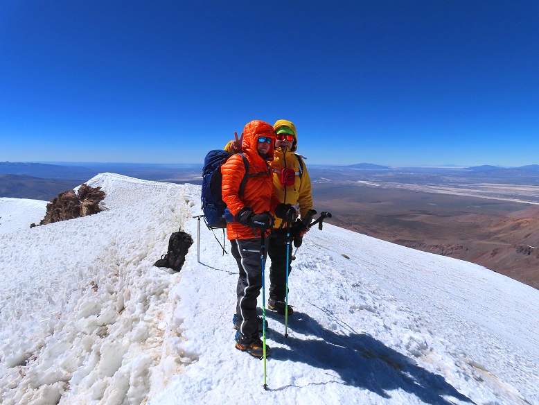 Foto: Andreas Koller / Wandertour / Cerro Acotango (6052m) / 11.07.2026 02:06:16