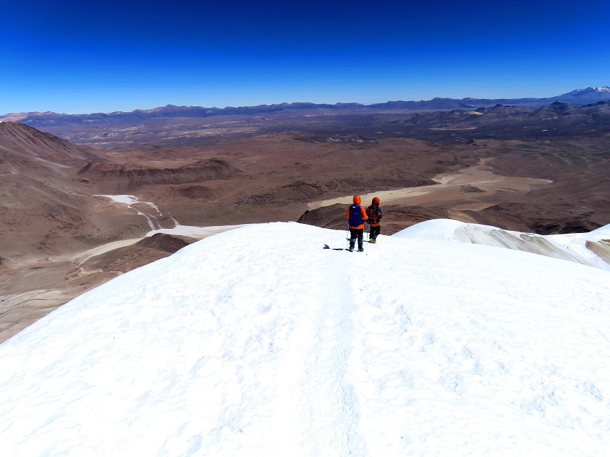 Foto: Andreas Koller / Wandertour / Cerro Acotango (6052m) / 11.07.2026 02:05:44
