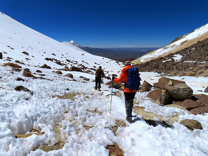 Foto: Andreas Koller / Wandertour / Cerro Acotango (6052m) / Kurz vor dem Parkplatz / 11.07.2026 02:04:48