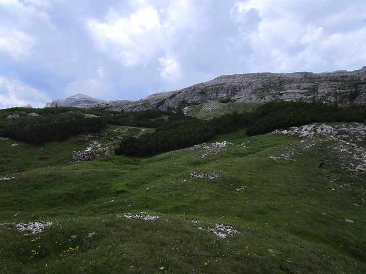 Foto: Andreas Koller / Klettersteigtour / Via ferrata Les Cordes und Pre Janin (2180m) / Abstieg von Pre Janin / 14.08.2026 19:46:58