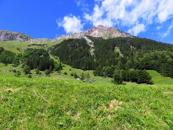 Foto: Andreas Koller / Wandertour / Mottakopf - Wächter über dem Brandnertal (2176m) / Gestartet wird im Gebiet der Unteren Sonnenlagant Alpe / 30.09.2026 22:25:28