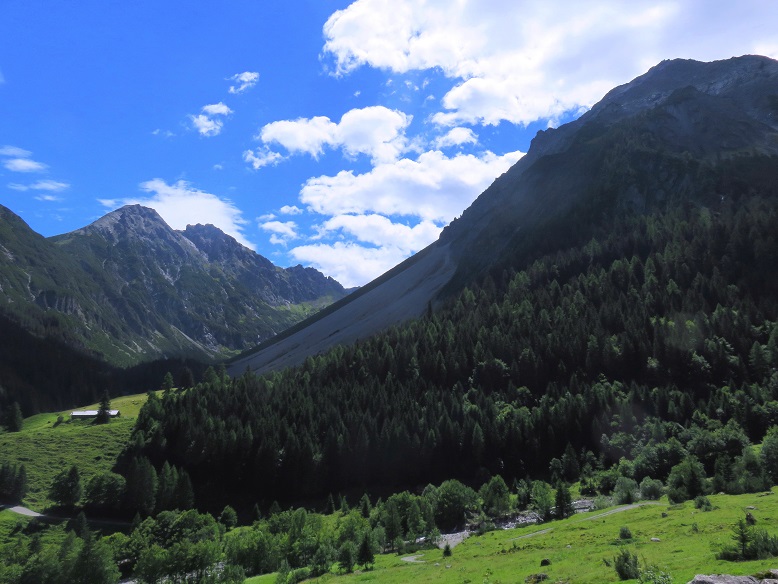 Foto: Andreas Koller / Wandertour / Mottakopf - Wächter über dem Brandnertal (2176m) / 30.09.2026 22:24:34