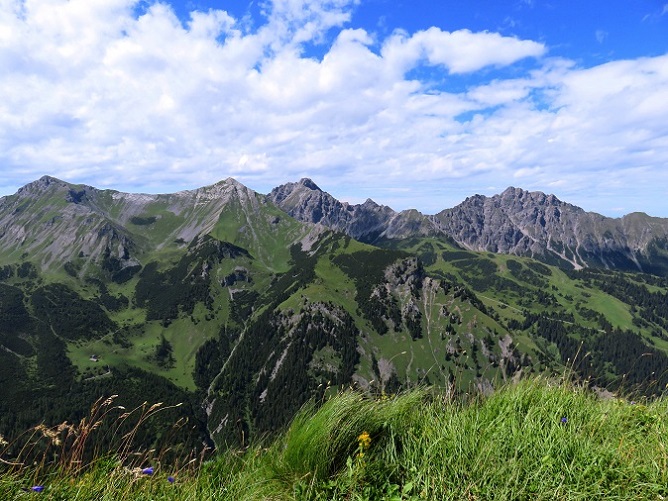 Foto: Andreas Koller / Wandertour / Mottakopf - Wächter über dem Brandnertal (2176m) / 30.09.2026 22:20:29