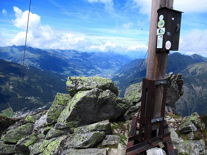 Foto: Andreas Koller / Klettertour / Südgrat auf den Graukogel (2492m) / 03.10.2026 16:43:22
