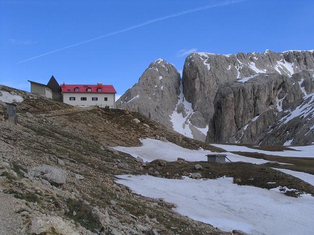 Foto: Andreas Koller / Wandertour / Schlern und Grödner Höhenweg (2656 m) / Die Tierser Alpl Hütte / 22.04.2007 21:46:43