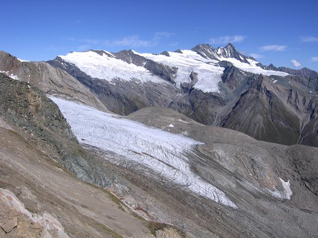 Foto: Andreas Koller / Wandertour / Ins Herz der Granatspitzgruppe (3232 m) / Großglockner (3798 m) / 09.05.2007 00:37:25