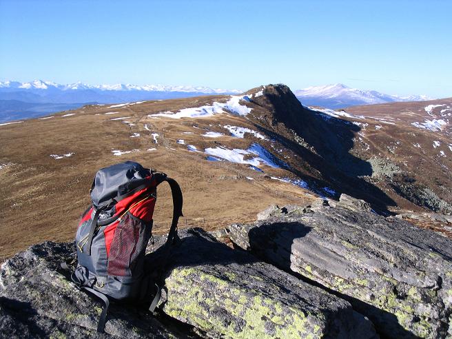 Foto: Andreas Koller / Wandertour / Vom Klippitztörl über die Große Saualpe (2079 m) / Vom Kaiserofen Blick zum Gertrusk / 26.04.2007 21:46:09
