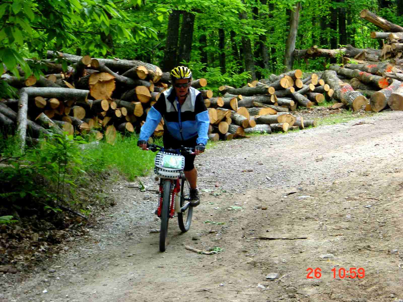 Foto: Manfred Karl / Mountainbiketour / Monte Amiata, 1733 m / Kurz vor Abbadia / 20.06.2007 06:11:25