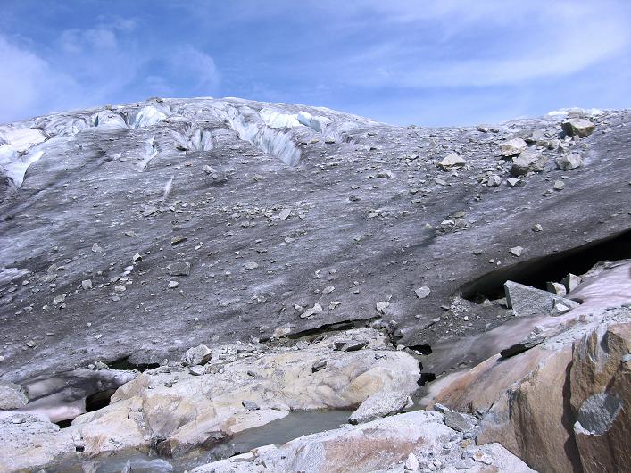 Foto: Andreas Koller / Wandertour / Dammastock (3630m) - Hauptgipfel der Urner Alpen / Der steile Eisbruch des Rhonegletschers / 30.08.2007 04:45:09