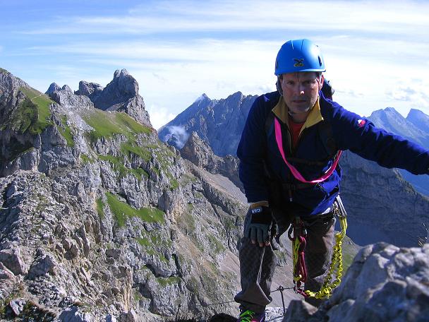 Foto: Andreas Koller / Klettersteigtour / Karwendel- und Mittenwalder Klettersteig (2384m) / Die letzten Meter auf die Südliche Linderspitze / 31.08.2007 23:14:05