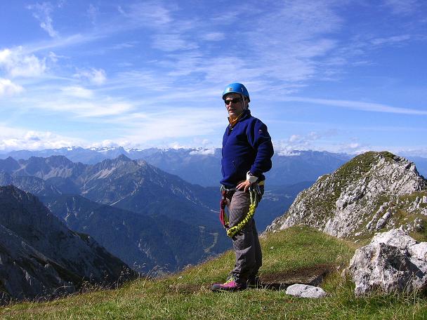 Foto: Andreas Koller / Klettersteigtour / Karwendel- und Mittenwalder Klettersteig (2384m) / Auf der Südlichen Linderspitze / 31.08.2007 23:12:32
