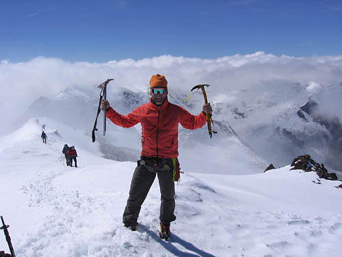 Foto: Andreas Koller / Wandertour / Aus dem Fornokessel auf den Palon de la Mare (3703 m) / Am Gipfel des Palon de la mare / 27.12.2006 17:52:53
