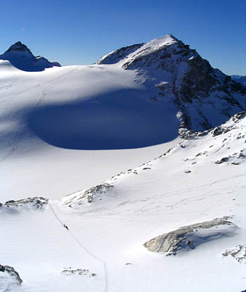 Foto: Andreas Koller / Wandertour / Stubacher Sonnblick (3088 m) / Granatspitze (3086 m) und Stubacher Sonnblick von der Hohen Fürlegg aus gesehen / 27.12.2006 17:40:02